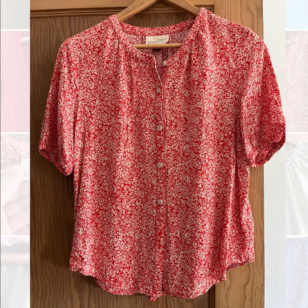 Universal Thread Red Floral Button-Front Blouse